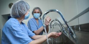 Measuring Urinary Output In Clinical Settings Methods And Standards